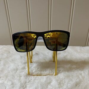 Stylish Black and Gold Sunglasses
